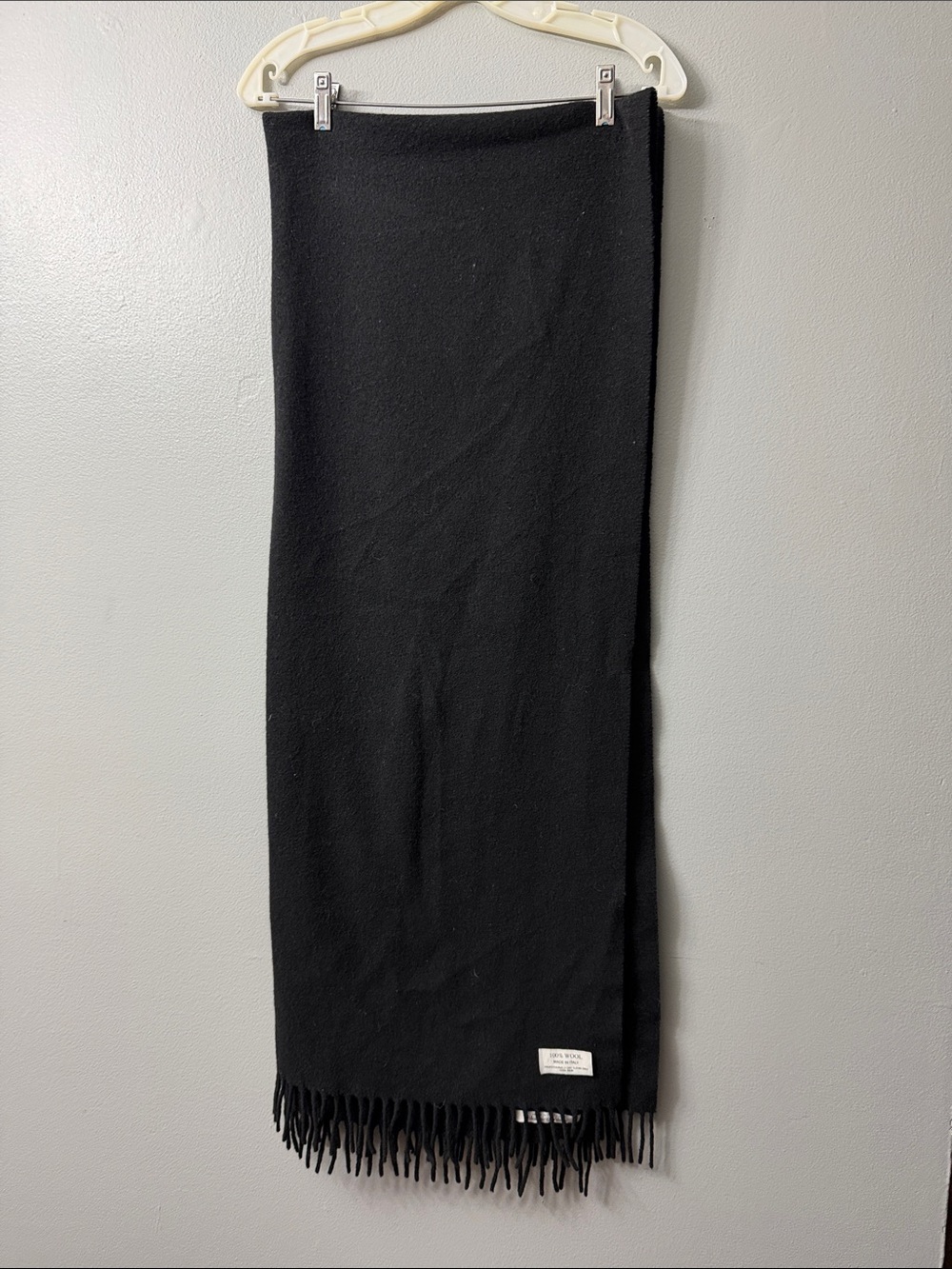 Bloomingdale's Black Wool oversized wrap Fringe scarf